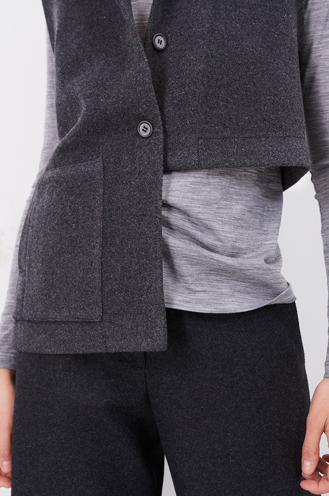 Камізелька тепла асиметрія графіт (КА 101/3)